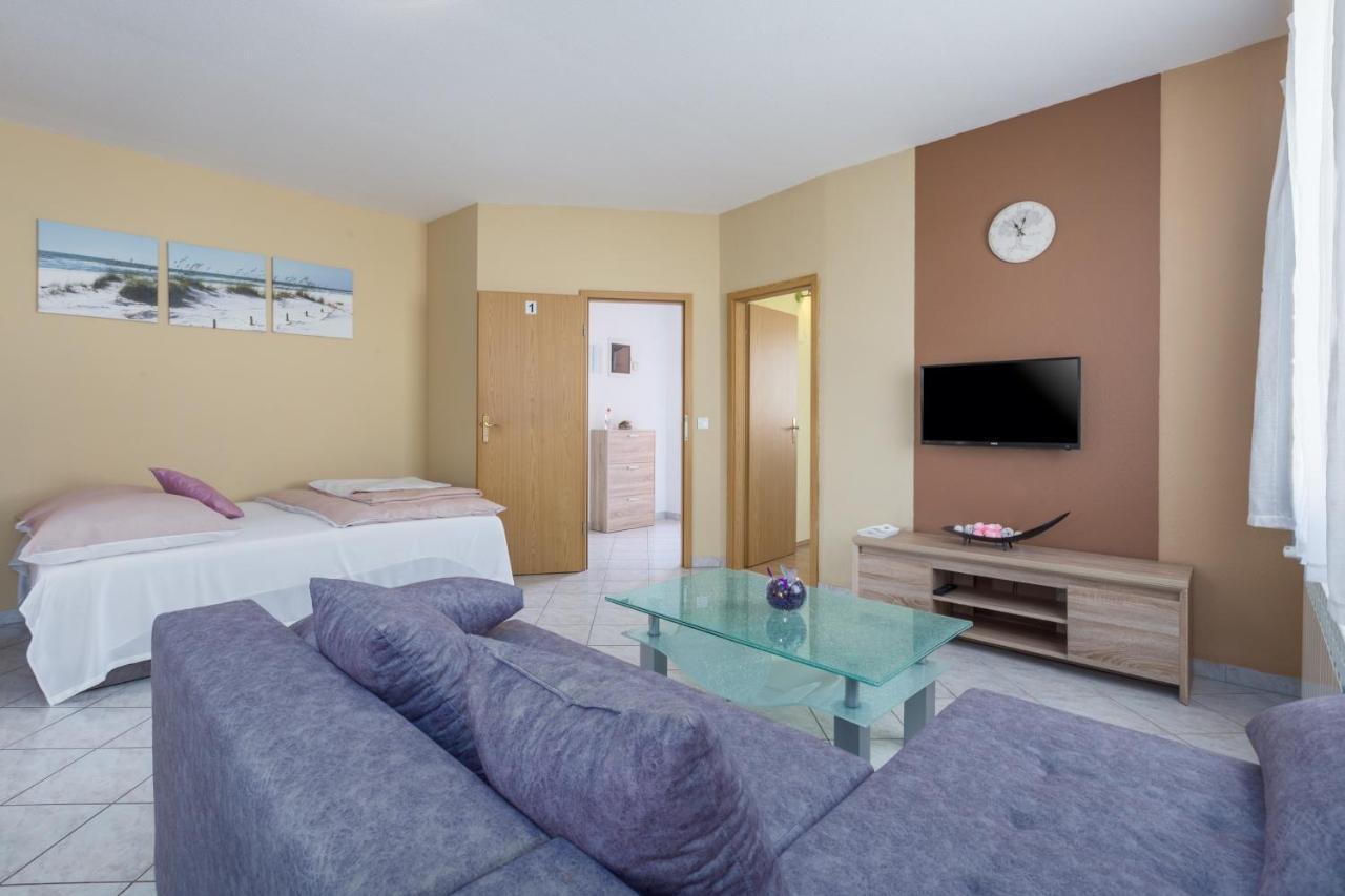 Apartamento App Ruzica Finida Umag Exterior foto